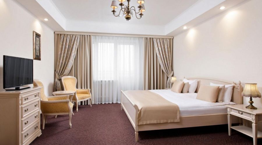 De Luxe Suite 2 комнатный 2 местный (корпус С) 4*